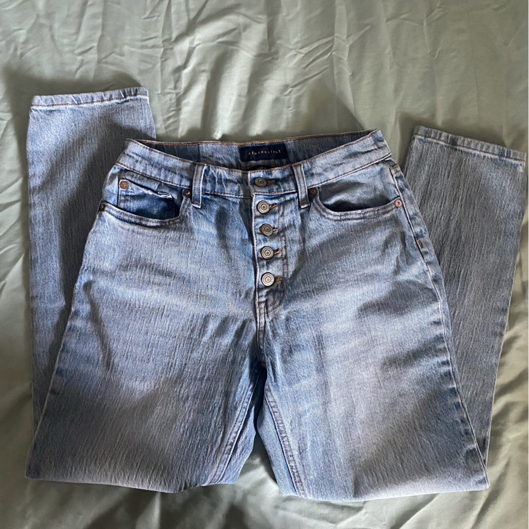 Aeropostale High Rise Mom Jeans